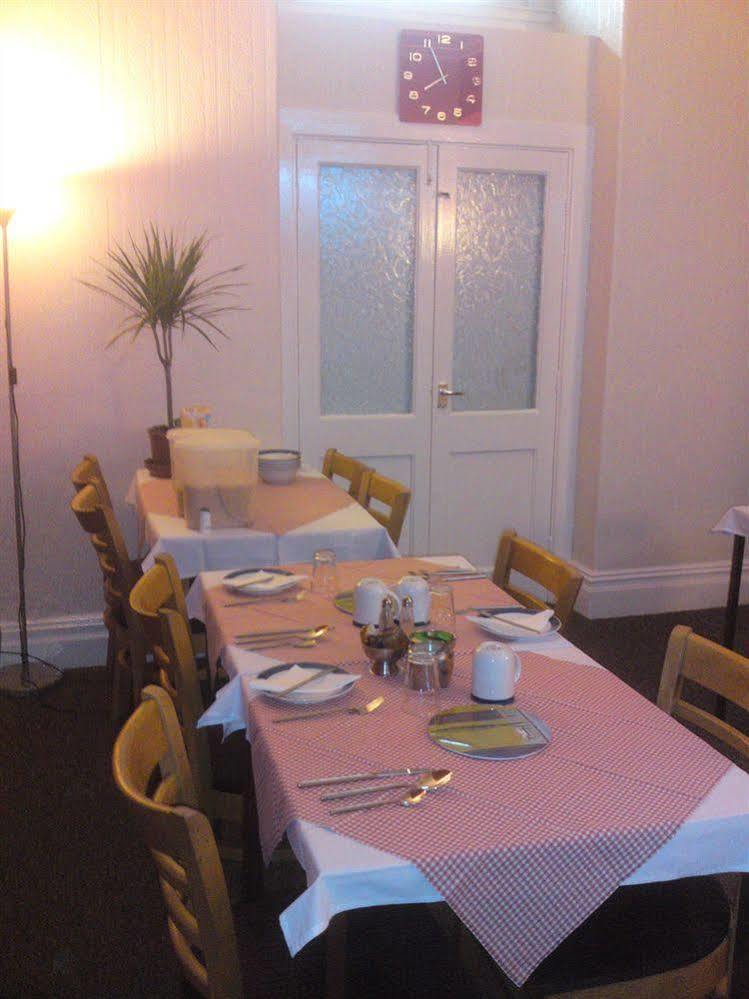 Oakleigh House Hotel Блекпул Екстериор снимка
